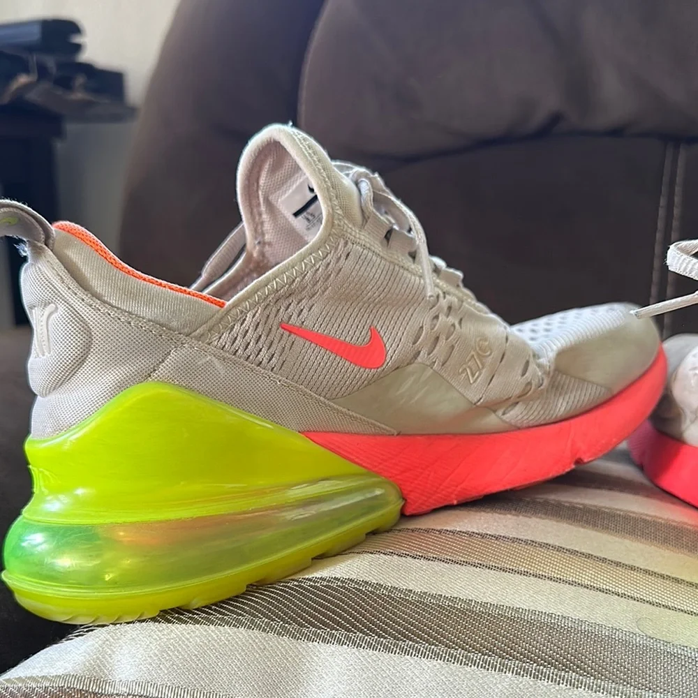 Nike Air Max 270 Desert Sand Sneakers - Picture 9 of 15